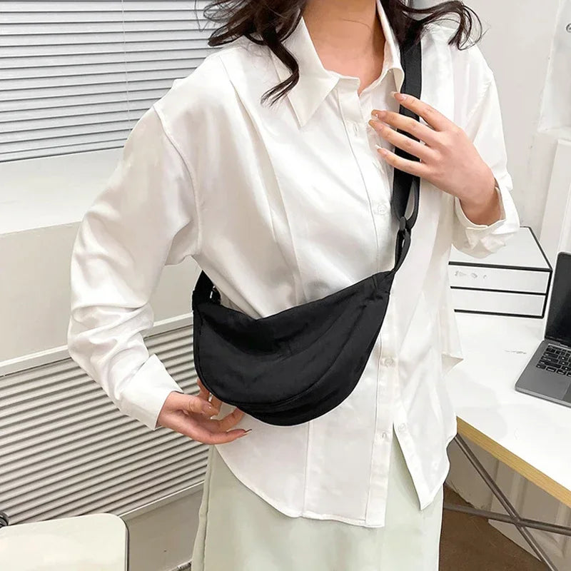 Nylon Hobos Chest Shoulder Bag Large Capacity Travel Crossbody Half Moon Belt Messenger for Women Bags Dropshipping Wholesale