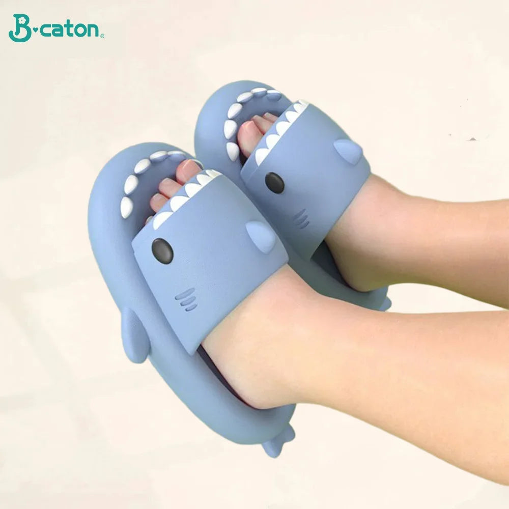 Children Slippers Shark Flip Flops Soft Sole Cartoon Slipper Women Man Bathroom Sandal EVA Non-Slip Children Shoes Sandals